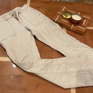 Royal Robbins bootcut jeans size 4 with mild stretch
